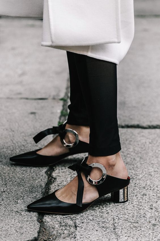 TREND - Kitten Mules